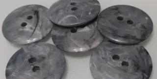 Lote 18 botones- 9 modelos