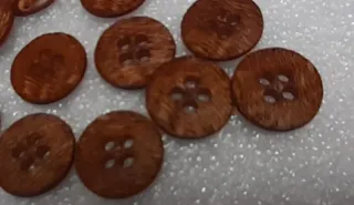 Lote 18 botones- 9 modelos