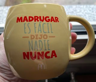 Taza McDonald's Madrugar es fácil