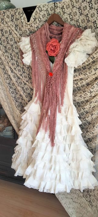 Traje Flamenca Niña Hecho a Mano Blanco