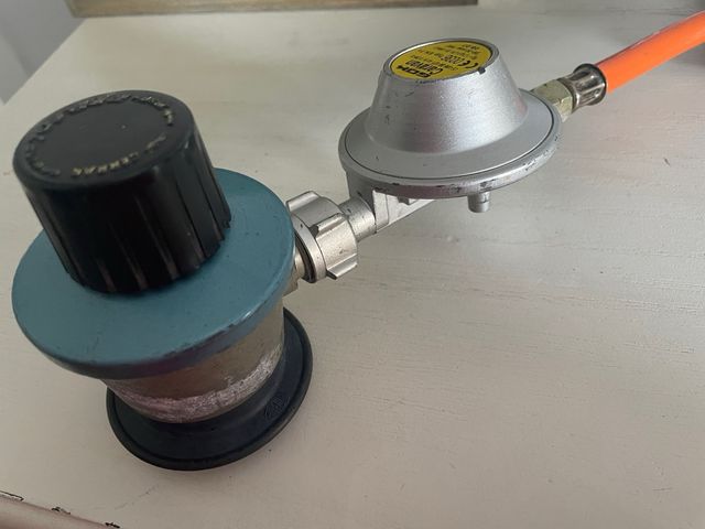 Regolatore Gas GOK Caravan 30 mbar