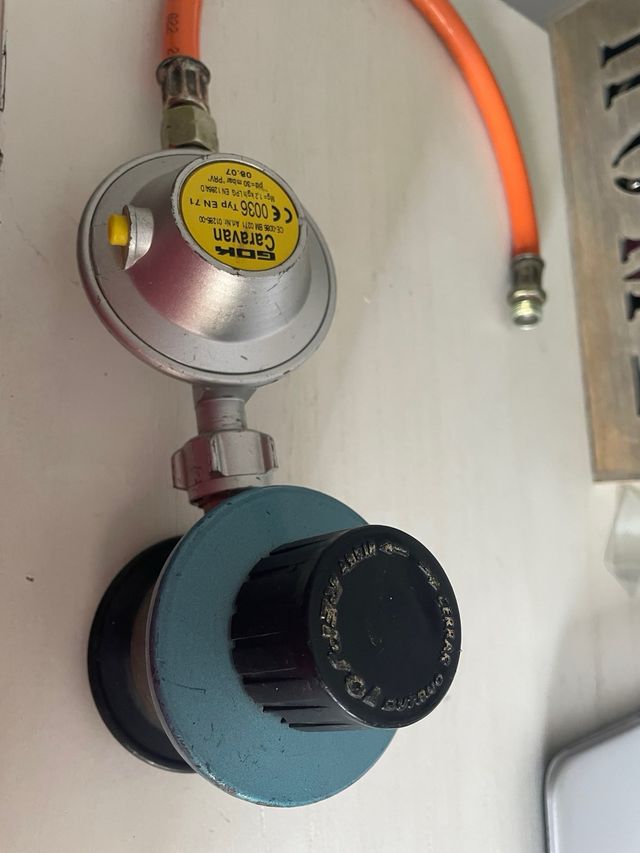 Regolatore Gas GOK Caravan 30 mbar