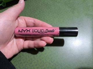 Labial Líquido NYX Liquid Suede Rosa