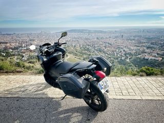 Honda Integra 700 (carnet A)