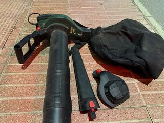 Sopladora Black & Decker 3000W Cable