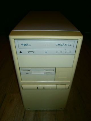 Ordenador PC AMD 233 + Monitor SAMSUNG SyncMaster