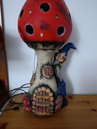 Lámpara infantil seta con gnomo