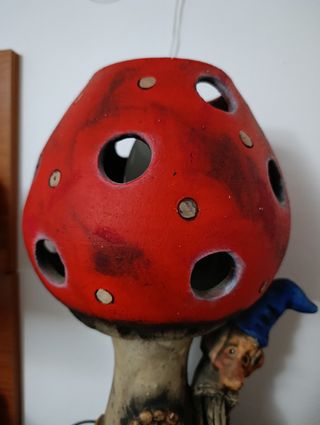 Lámpara infantil seta con gnomo