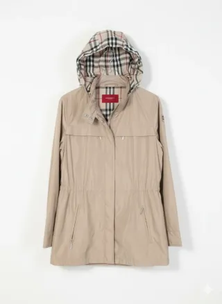 Chubasquero Burberry Talla S Mujer Beige