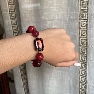 Bracciale con perle Borgogna