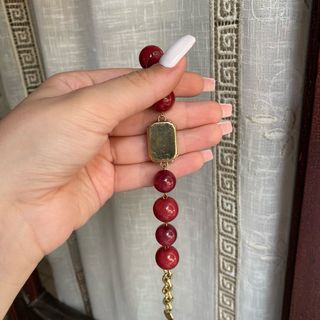 Bracciale con perle Borgogna