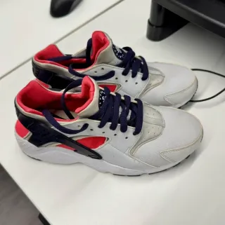 Nike Huarache Donna Taglia 38.5