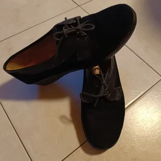 Scarpe scamosciate nere