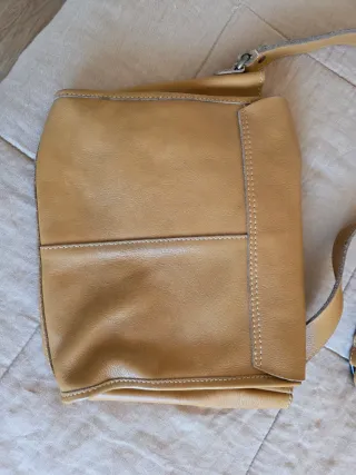 Bolso piel camel blandita