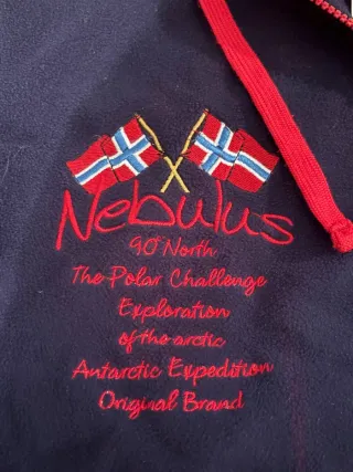 Felpa Nebulus blu e rossa con cappuccio