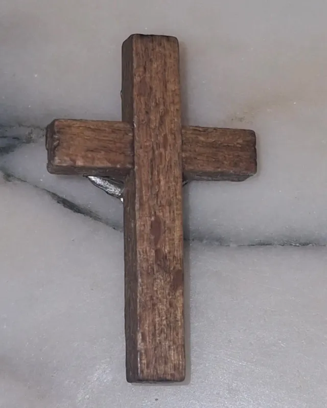 Piccolo crocifisso 3 cm