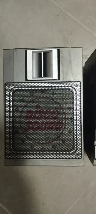 Radio Cassette International Plata