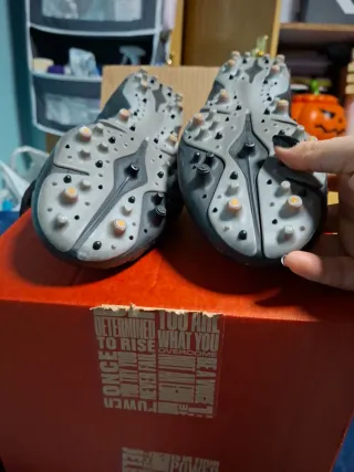 Zapatillas Fútbol 11 Negras