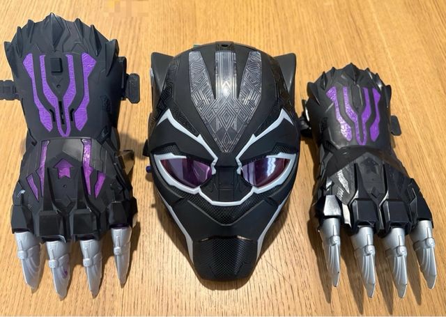Máscara y Garras Black Panther de Marvel
