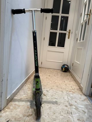 Patinete urbano ruedas grandes plegable