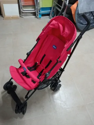 Silla de paseo Chicco roja