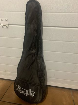 Guitarra infantil rosa