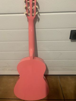 Guitarra infantil rosa