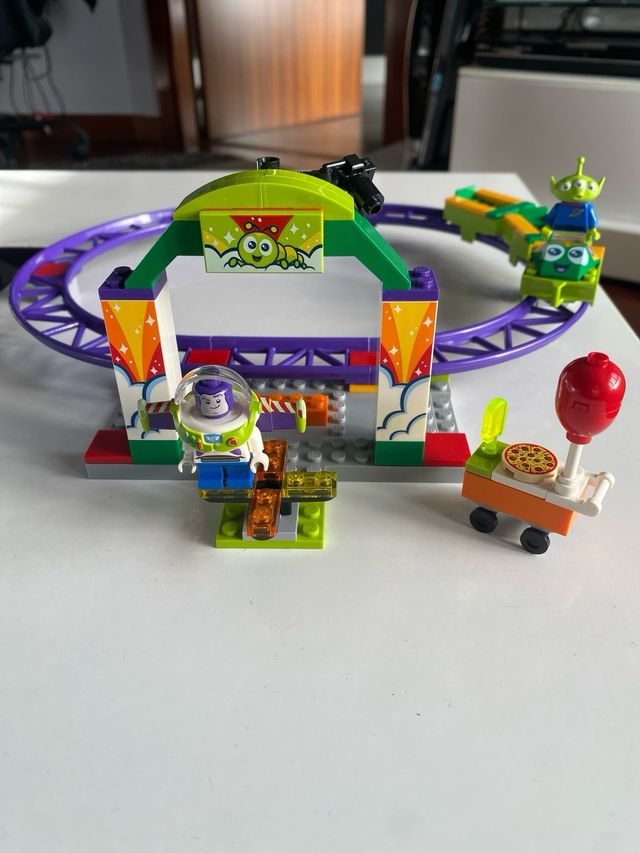 LEGO Toy Story 4 Tren de la Feria 10771