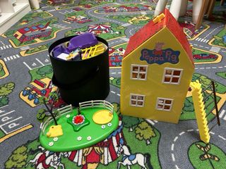 Lote Juguetes Peppa Pig Casa y Figuras