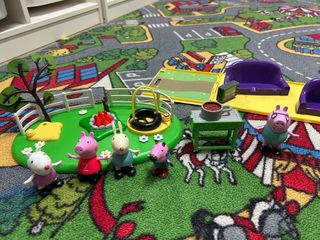 Lote Juguetes Peppa Pig Casa y Figuras