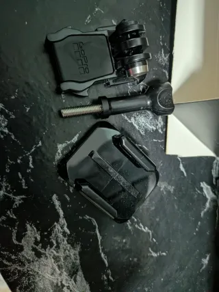 ​¡GoPro HERO10 Black Como Nueva! Kit Completo