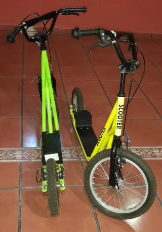 Patinete HOMCOM con ruedas grandes