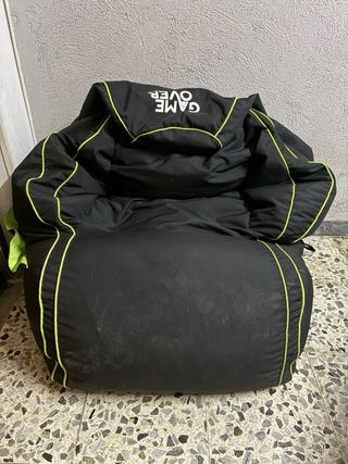 Puff Gigante Game Over Negro y Verde.