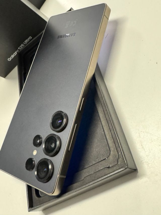 Samsung Galaxy S25 ULTRA IMPECABLE