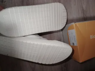 Botín Blanditos Blanco Talla 40