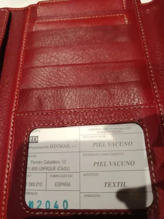 Monedero de mano Guy Laroche rojo