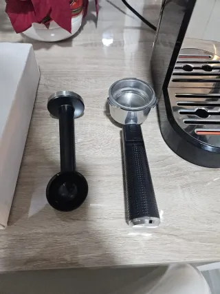 Cafetera Krups plateada