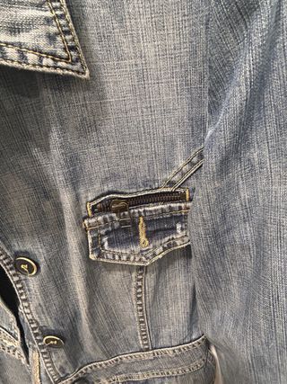 Chaqueta tejana entallada