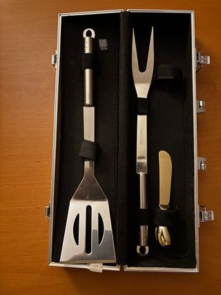 Set di utensili per barbecue