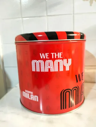 Scatola Latta AC Milan.