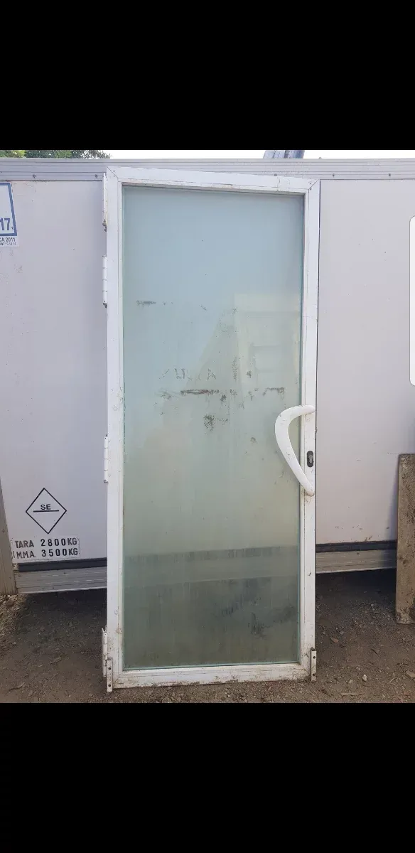 Puerta aluminio y cristal 87 x 210 cm