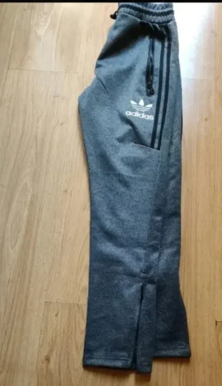 Pantalón chándal Adidas térmico gris M