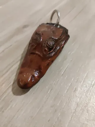 Llavero artesanal cocodrilo