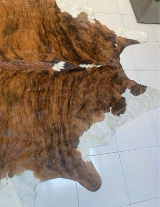 Alfombra Piel de Vaca Marrón y Blanca nunca usada