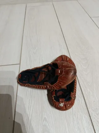 Abarcas niño talla 24