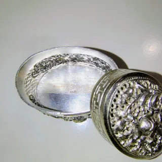 Cajita de plata 925 antigua 32 gr