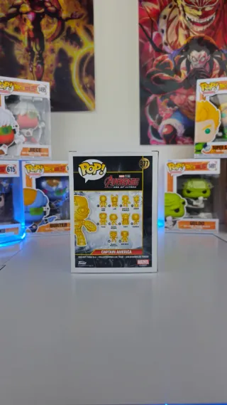 Funko Pop Capitán América 377 Marvel Dorado