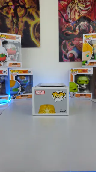 Funko Pop Capitán América 377 Marvel Dorado