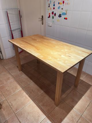 Tavolo in legno Ikea Norden modello vintage