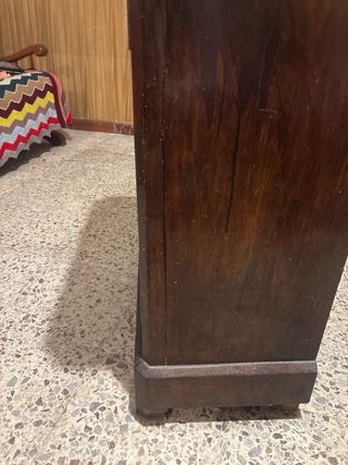 Mueble antiguo madera maciza con mármol
